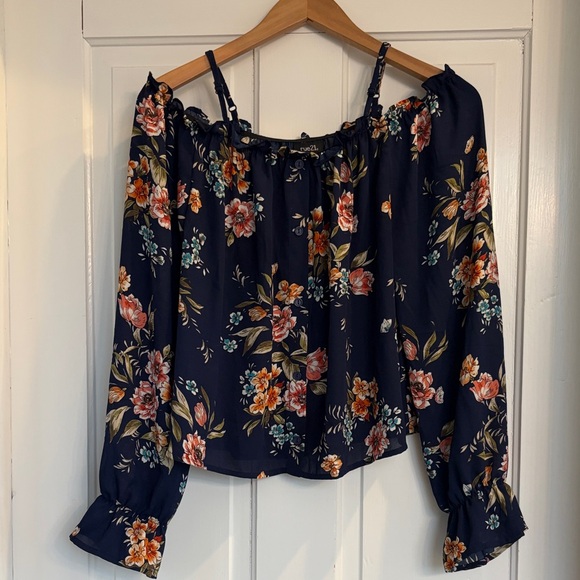 Rue21 Tops - Rue21 Navy Floral Off-Shoulder Blouse with Straps Women’s Size Medium